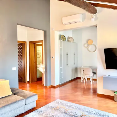 Appartement Belltower View Parme